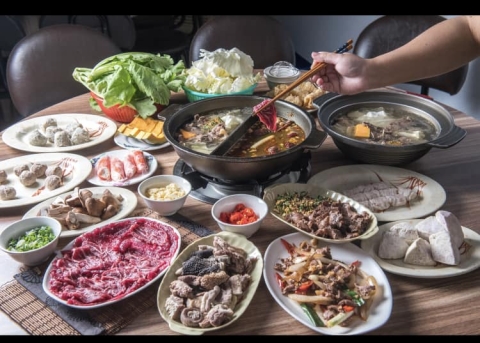四季溫體牛肉火鍋