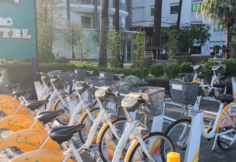 YouBike 公共自行車租賃站